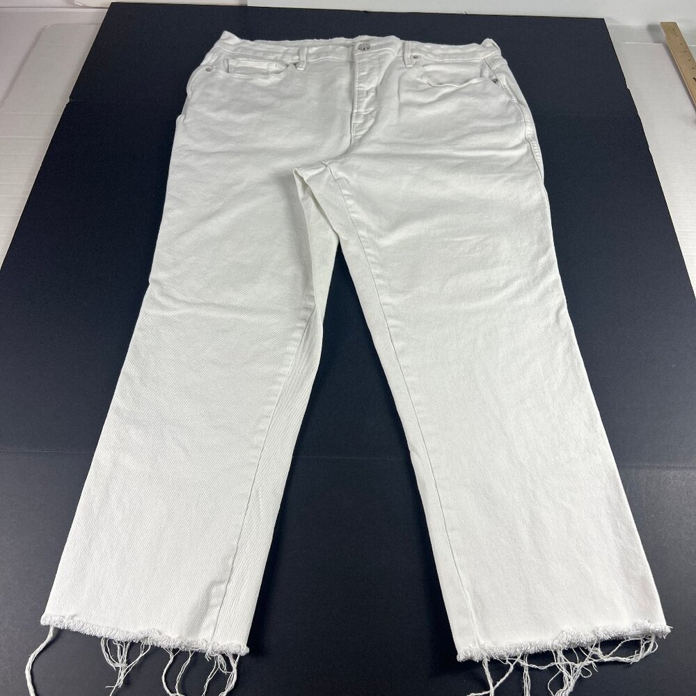 Good American Jean Women 38x27* Good Curve High Rise Straight White Denim Tag 18